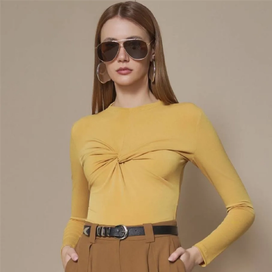 Blusa Mg Longa C/Nó Frontal