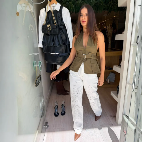 Blusa Frente Única C/Fivela