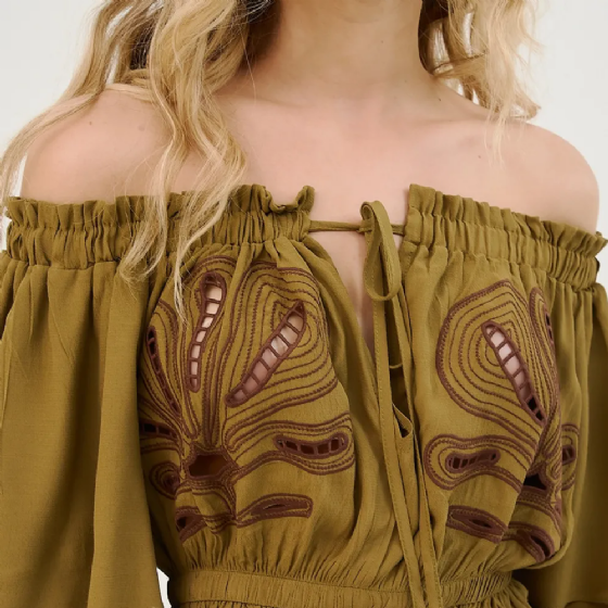 Blusa Ombro A Ombro C/Bordado