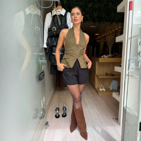 Blusa Frente Única C/Fivela