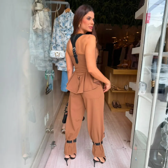 Conj Corset/Calça Utilitária Brave