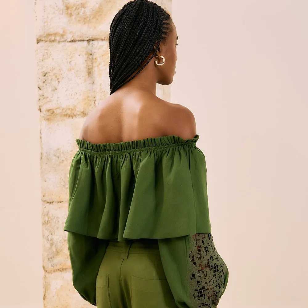 Blusa Cropped Ombro A Ombro