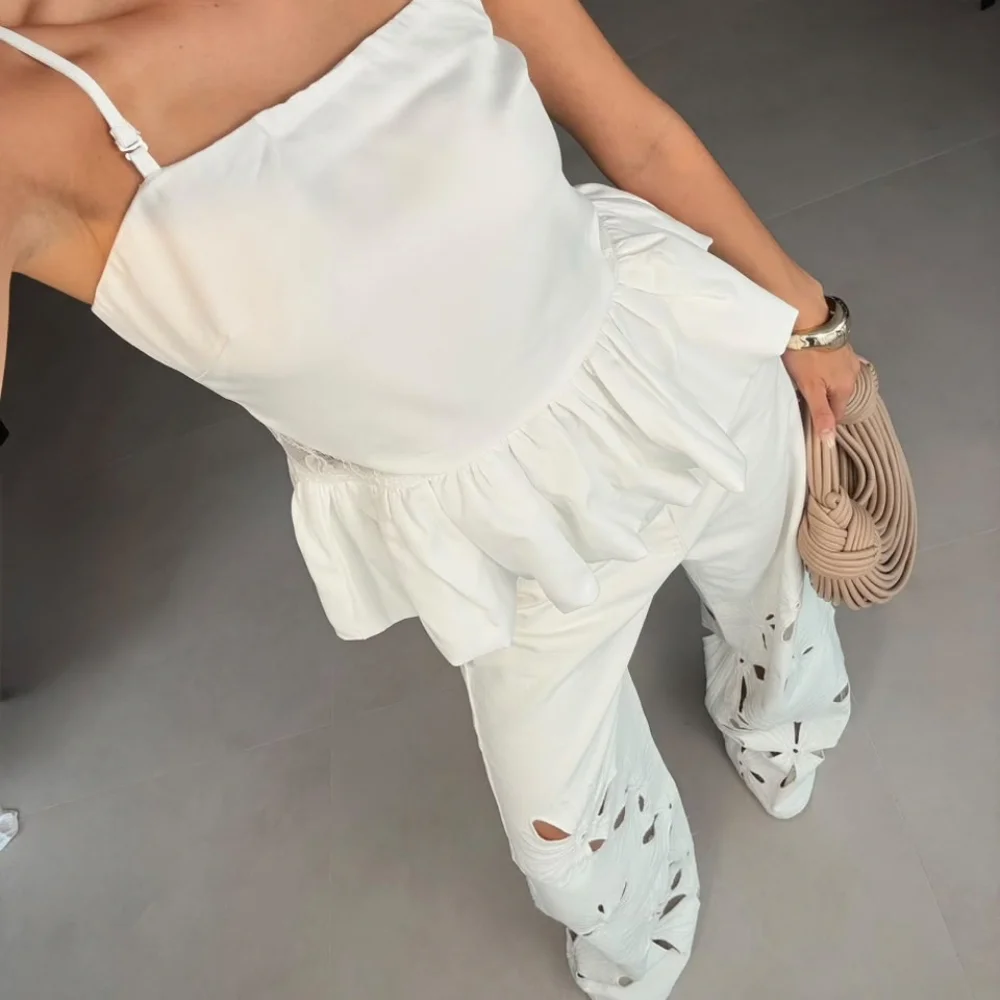 Blusa Peplum Detalhe Renda