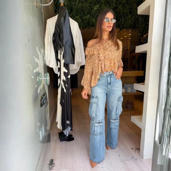 Blusa Fluída C/Babados Ani Print