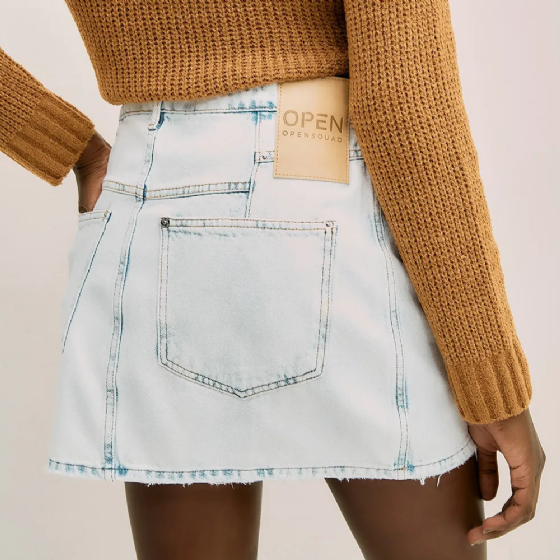 Saia Curta Jeans Com Strass