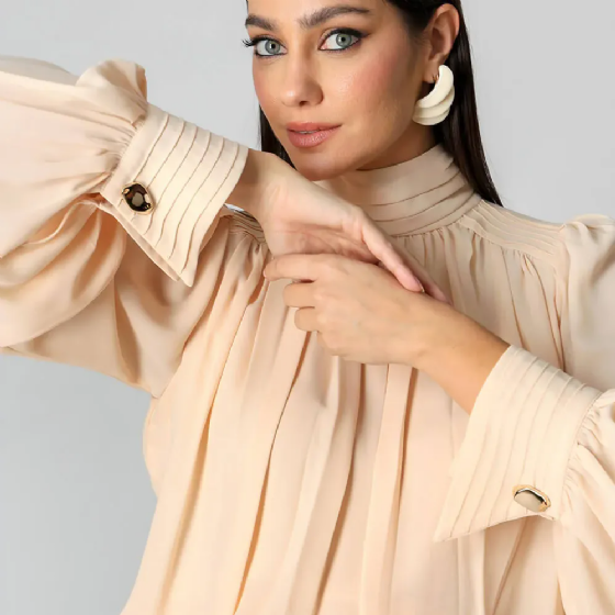 Blusa Balonê Gola Alta C/Nervuras