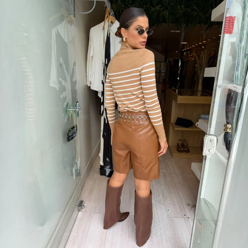 Short Pu C/Detalhe