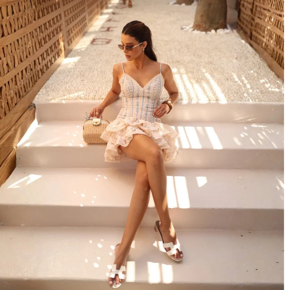 Vestido Curto Estampado C/Renda
